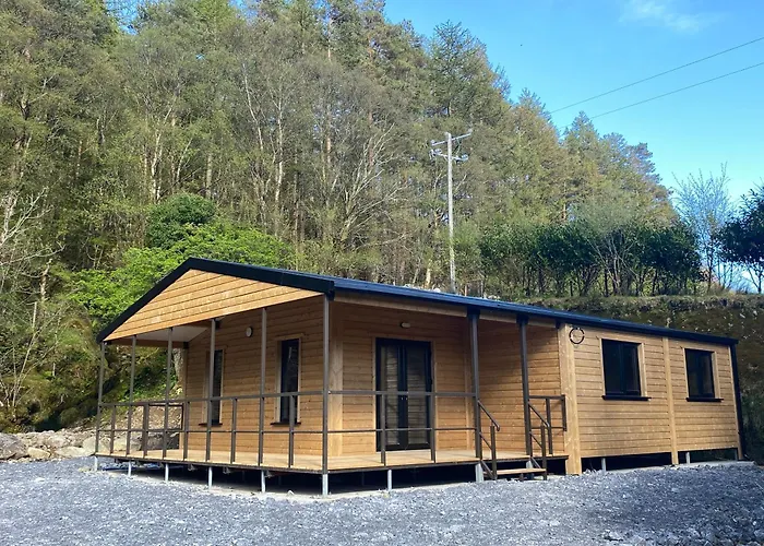 Holiday home Rosies Maum